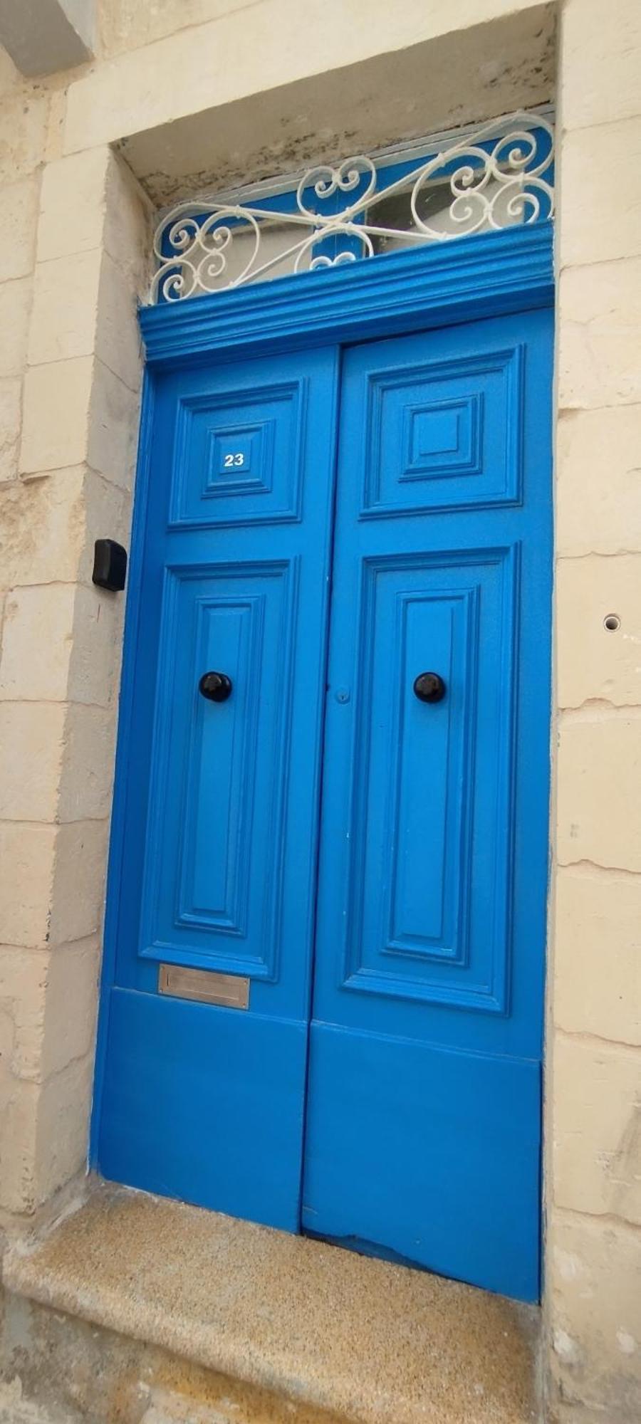 Charming Townhouse - Steps From Waterfront *