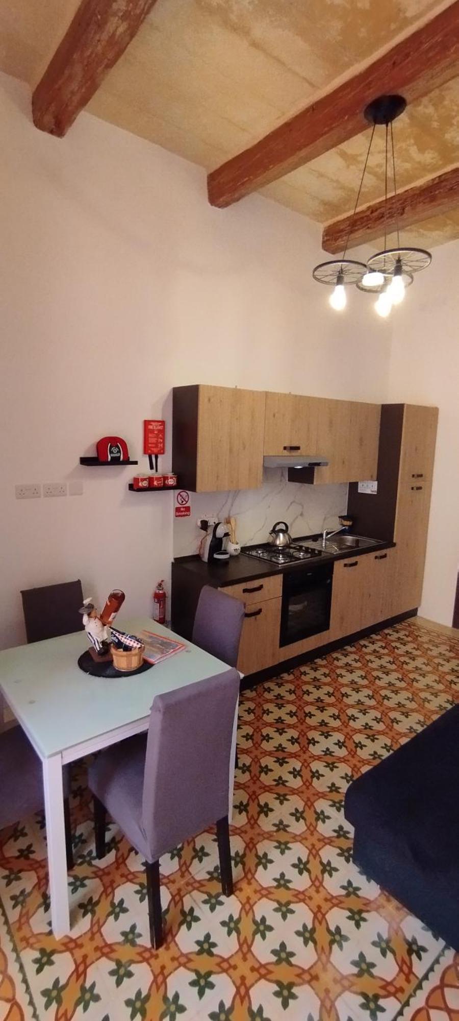 Charming Townhouse - Steps From Waterfront Vakantiehuis